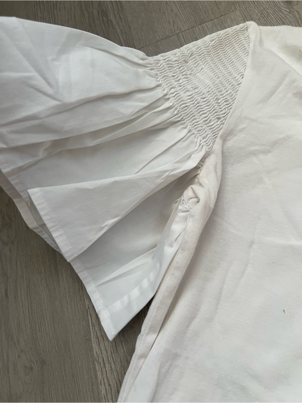 Flutter Ruffle short sleeve top - Picture 3 of 7